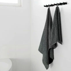 Serviette De Toilette Gaufrée En Lin (3 Couleurs) 7 Serviette De Toilette Gaufrée En Lin (3 Couleurs) -Pet Haven Soldes Kind pellavapyyhe musta