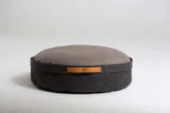 Coussin Pour Chat Et Chien Irvin (3 Couleurs) -Pet Haven Soldes MG 3618