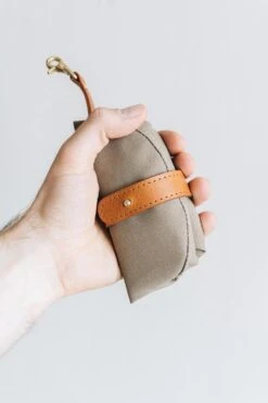 Bol De Voyage Pour Chien Pliable Melo Band & Roll -Pet Haven Soldes Melobigtan 540x 2302b2d6 bf15 4f54 b89e bb9efa59b972