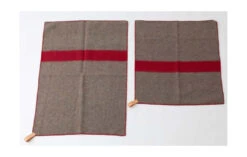 Couverture En Laine Recyclée Ansel Duepuntootto -Pet Haven Soldes ansel red wool blanket cc8de865 e404 40c5 ba6e a2330f54b23c